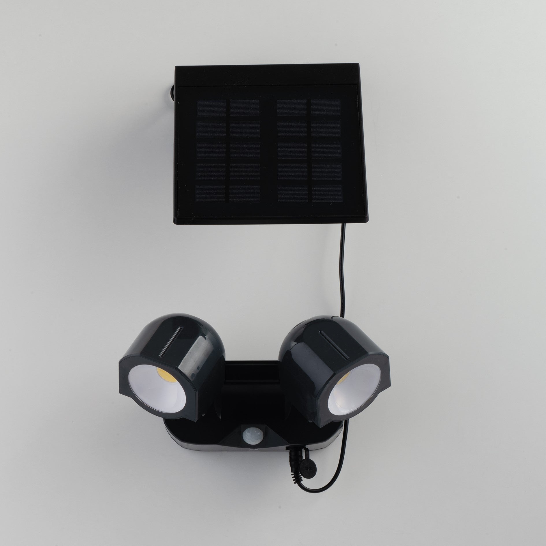 FAN Europe LED reflektor se solárním panelem SHIVA 2W 400lm 4000K Antracitová IP54 