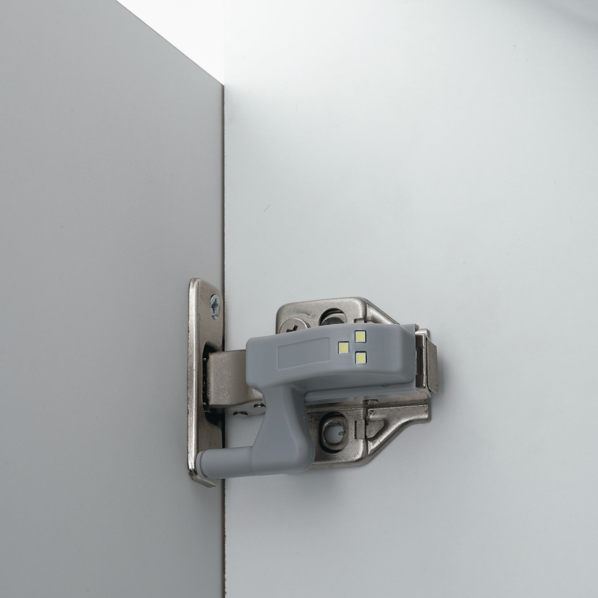 FAN Europe Svítidlo TRIGGER Pant 600lm Šedá IP20 