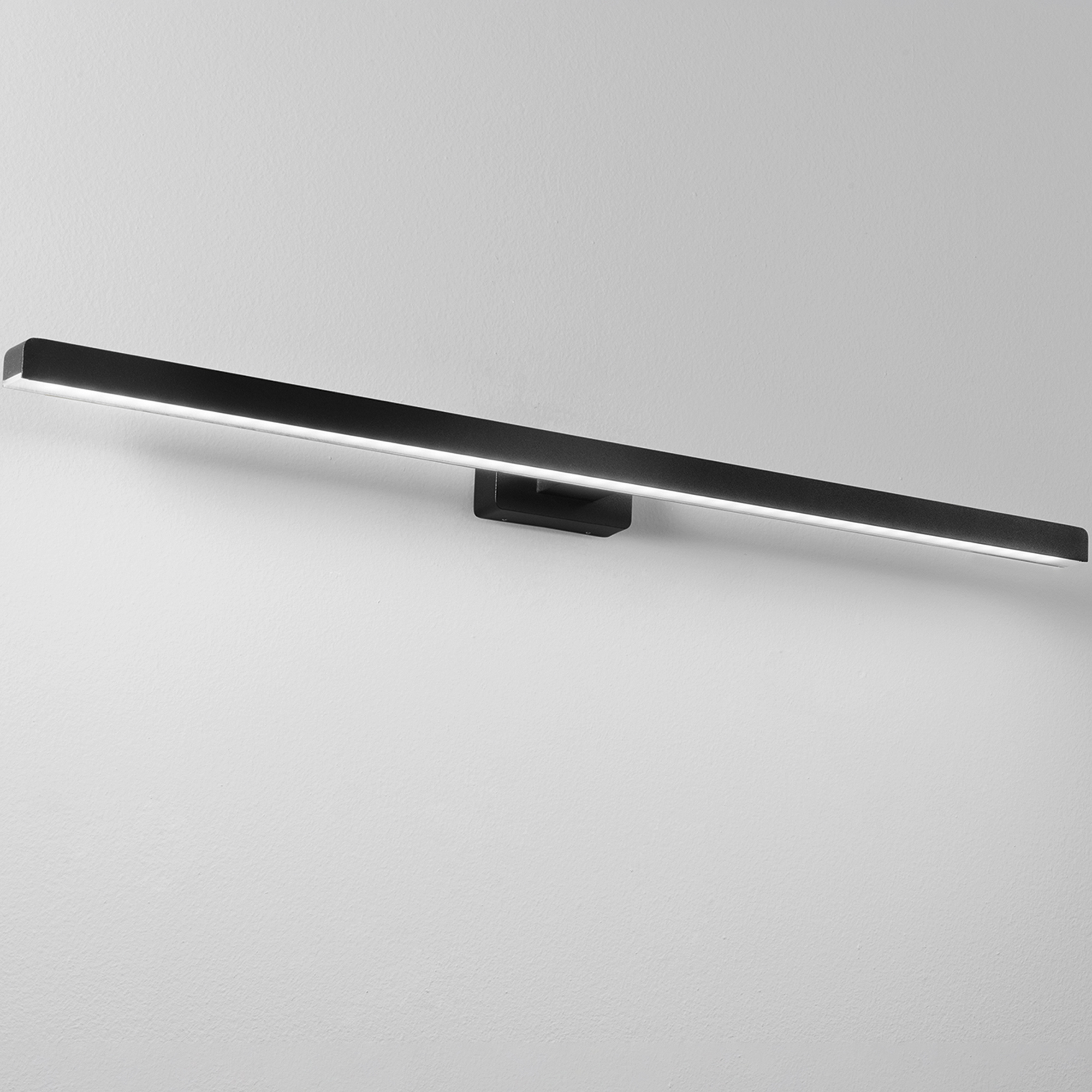 FAN Europe 1000lm 3000 120° Černá IP54 